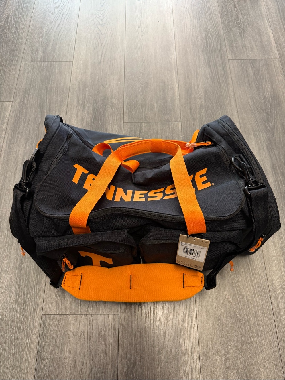 Tennessee University Duffel Bag Nike Utility Power UTK VOLS Team Issued  PE